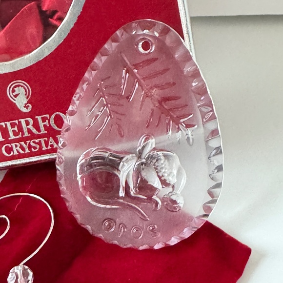 Waterford Crystal 2010 Christmas Ornament w/ Enhancer & Box - Sleeping Mouse - Picture 2 of 3